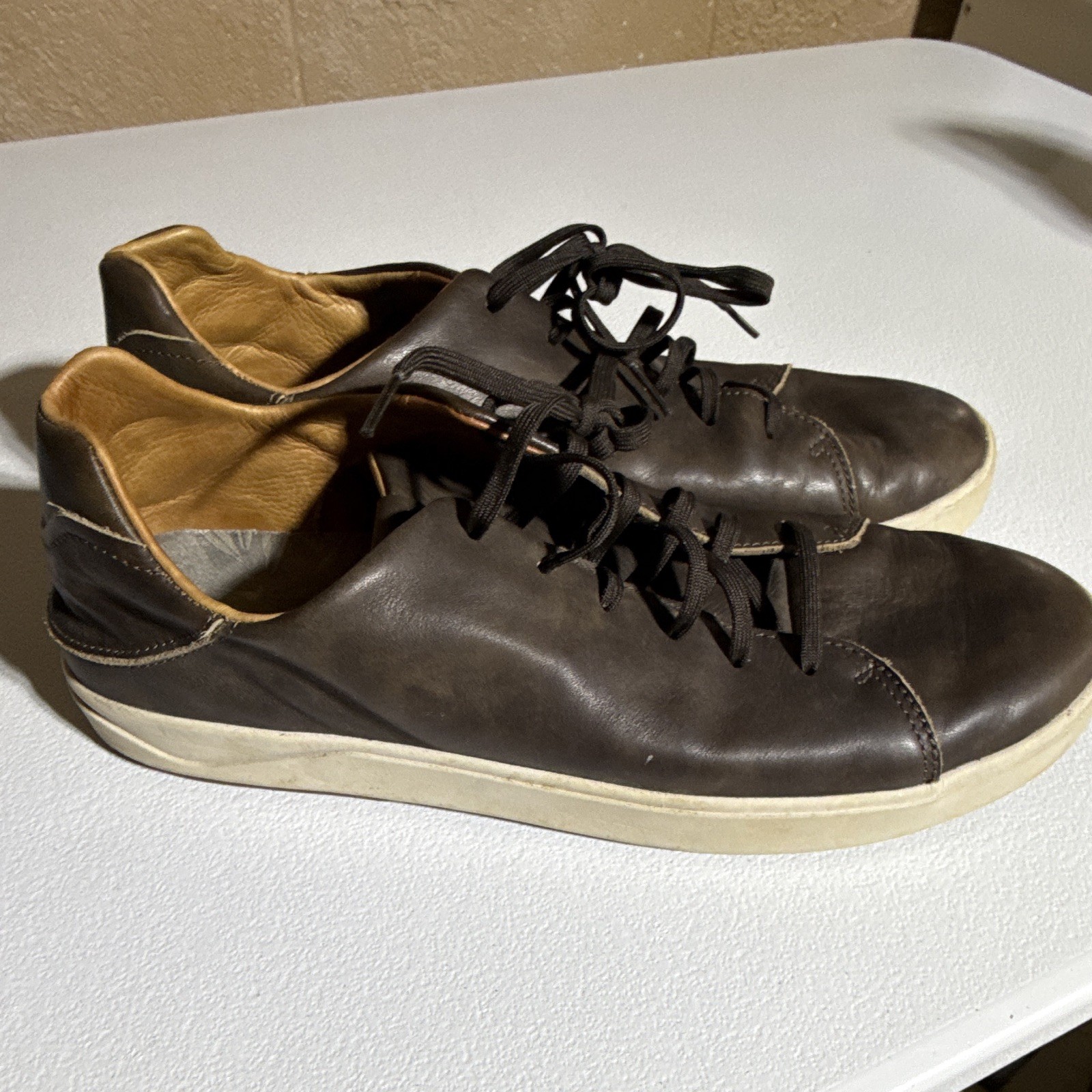 OluKai Men’s Brown Leather Lace-Up Casual Sneakers, Rubber Sole, Round Toe
