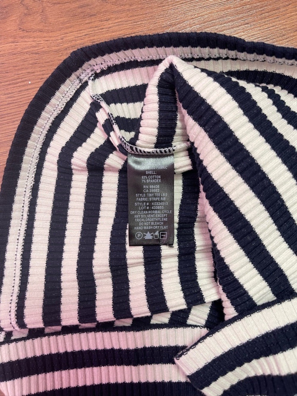 Theory Tiny Striped Ribbed Knit Long Sleeve Tee Black White Women’s Large