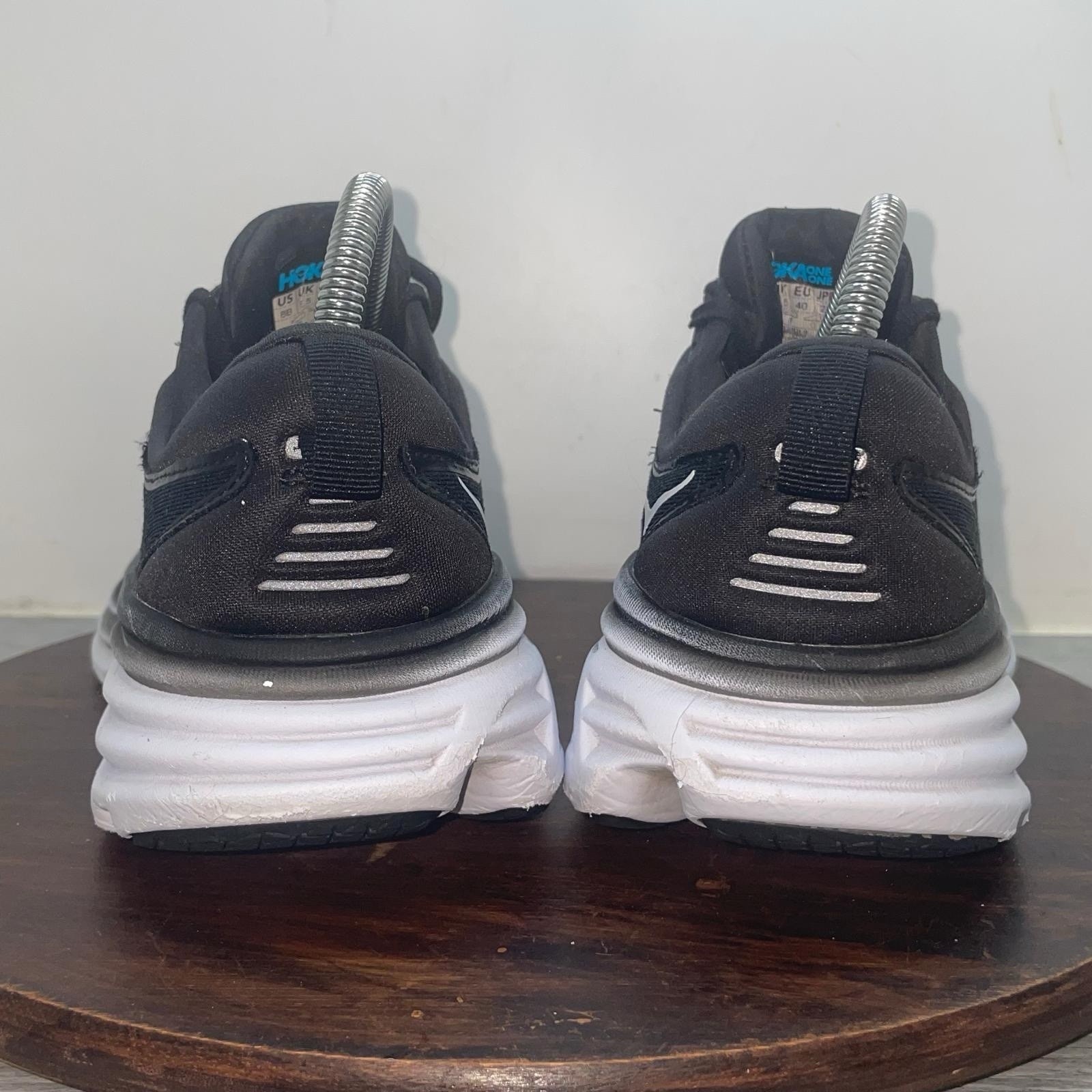 Hoka One One Bondi 8 Womens 8 B Shoes Black White Running Walking 1127952 BWHT
