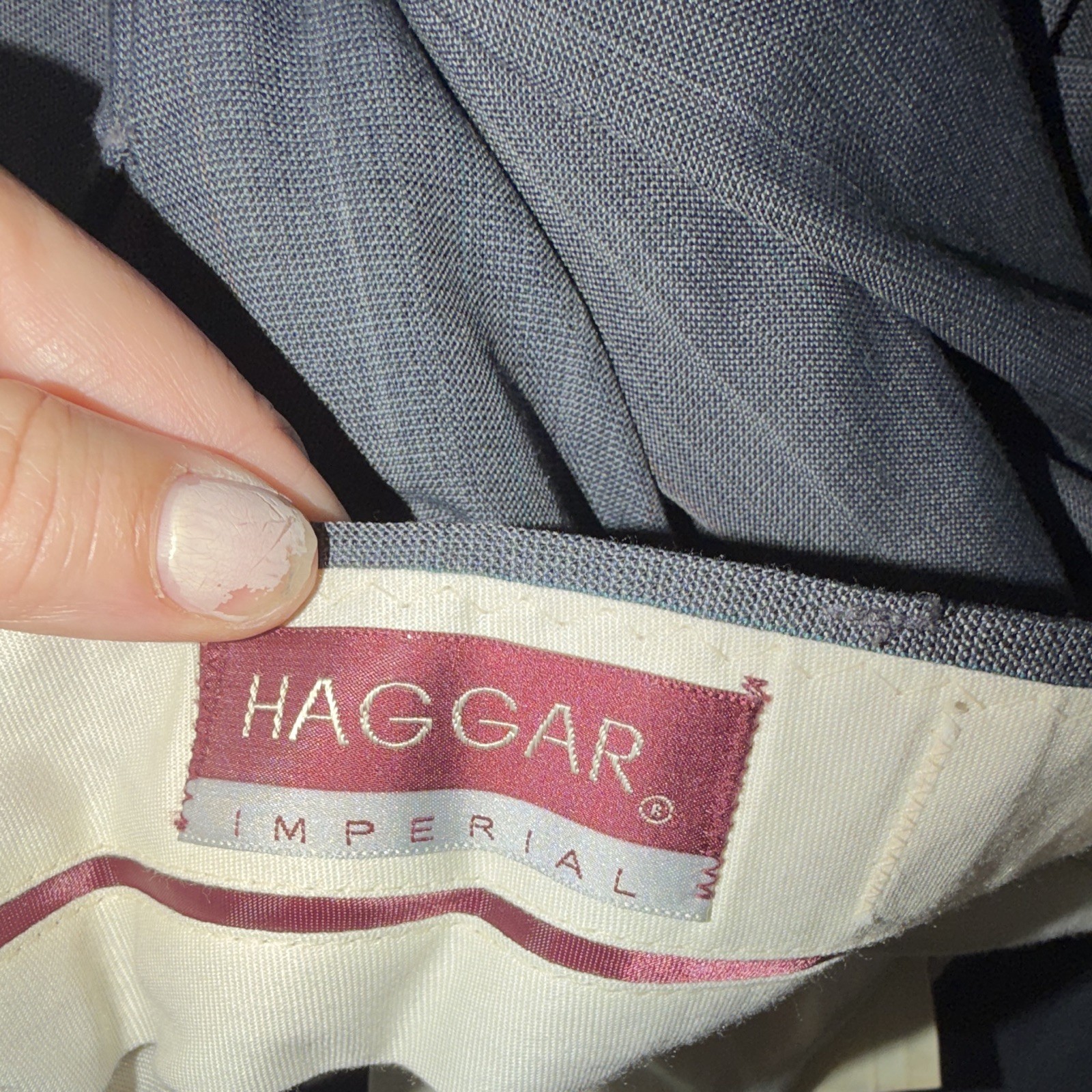 Haggar Imperial Men’s Gray Pinstripe 2-Piece Suit 36R Regular 36×32 2-Button