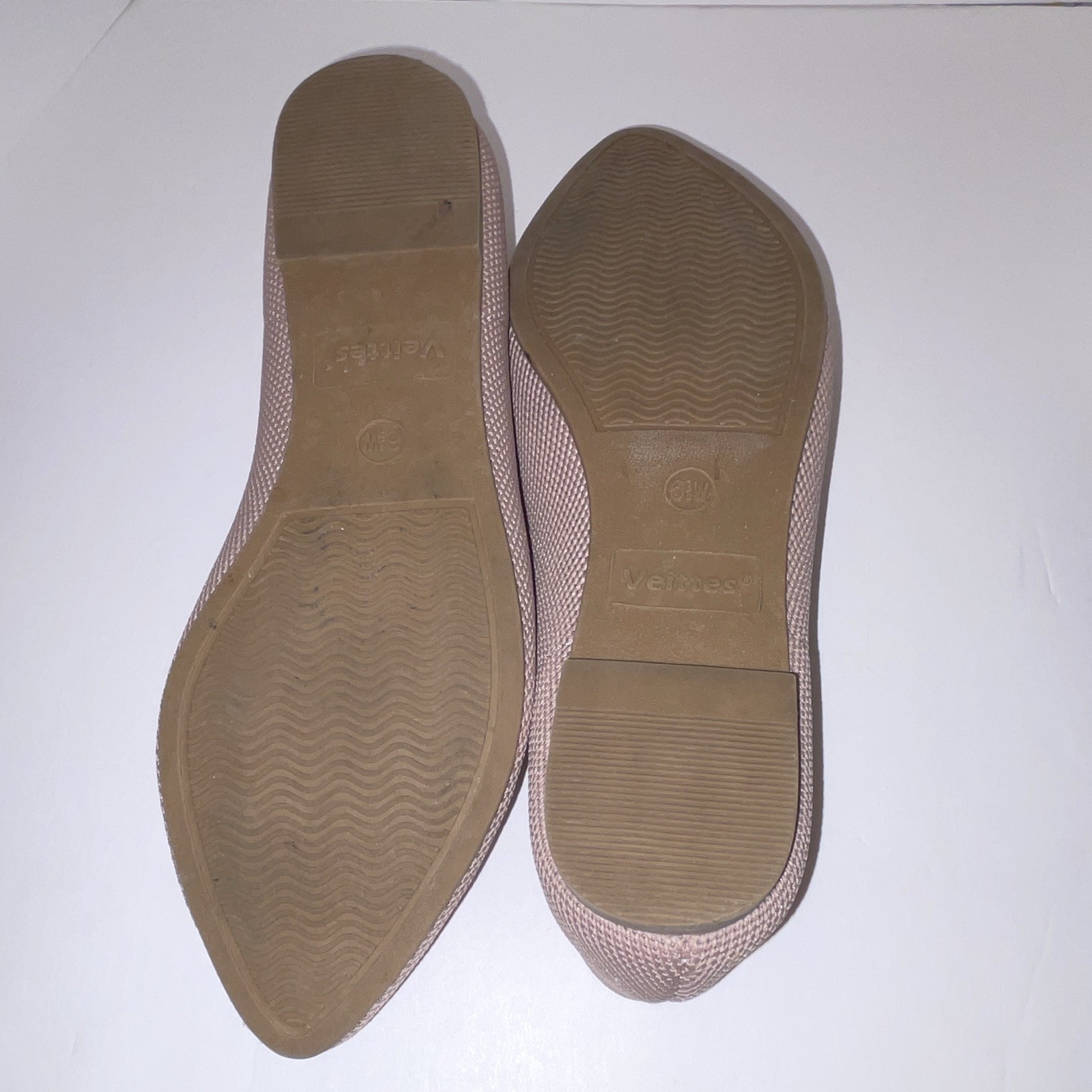 Veittes Women’s Pointed Toe Slip-On Comfort Flats Synthetic Beige US 6.5 W