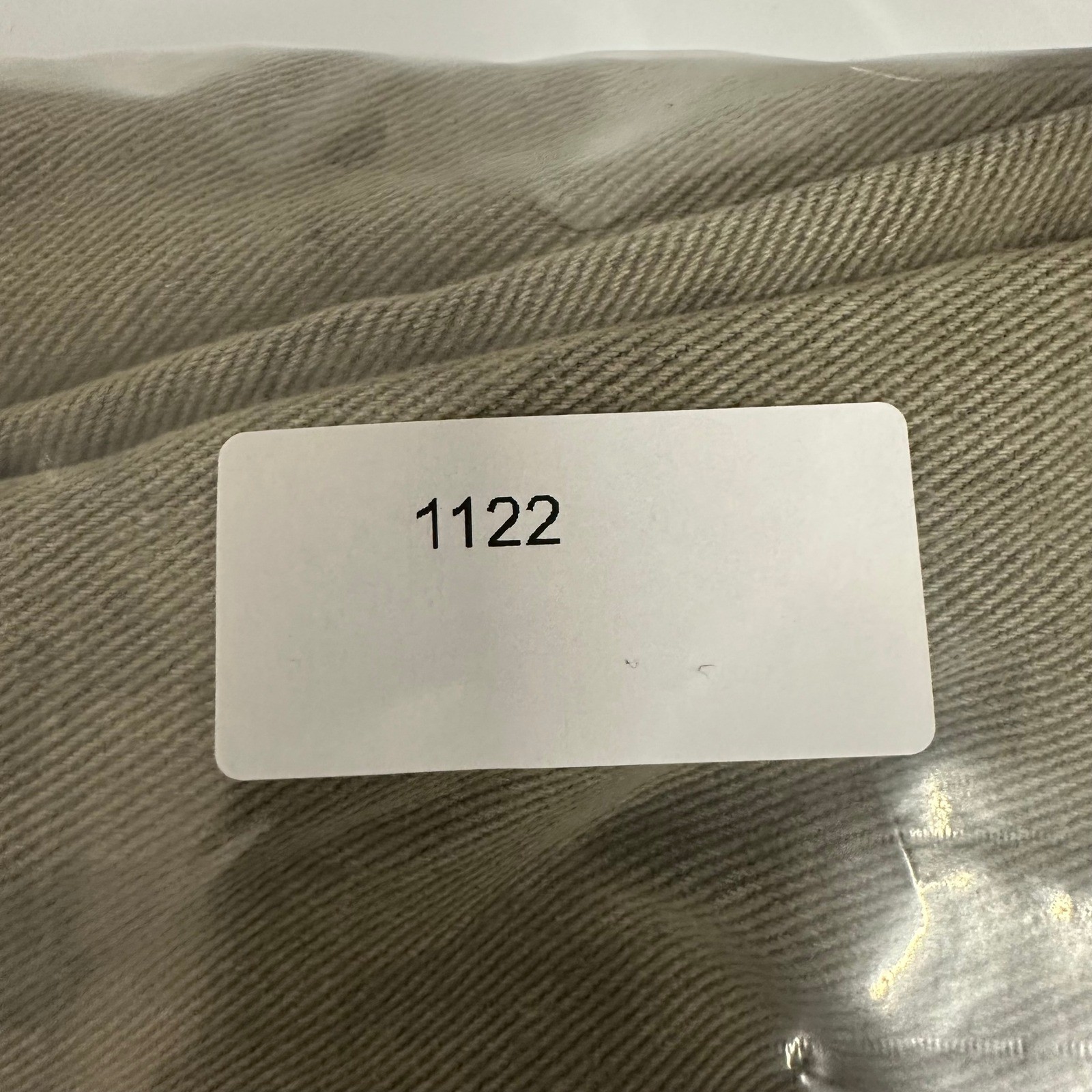 LL Bean Pants Mens Size 40×29 Khaki Olive Relaxed Fit Straight Leg Cotton USA