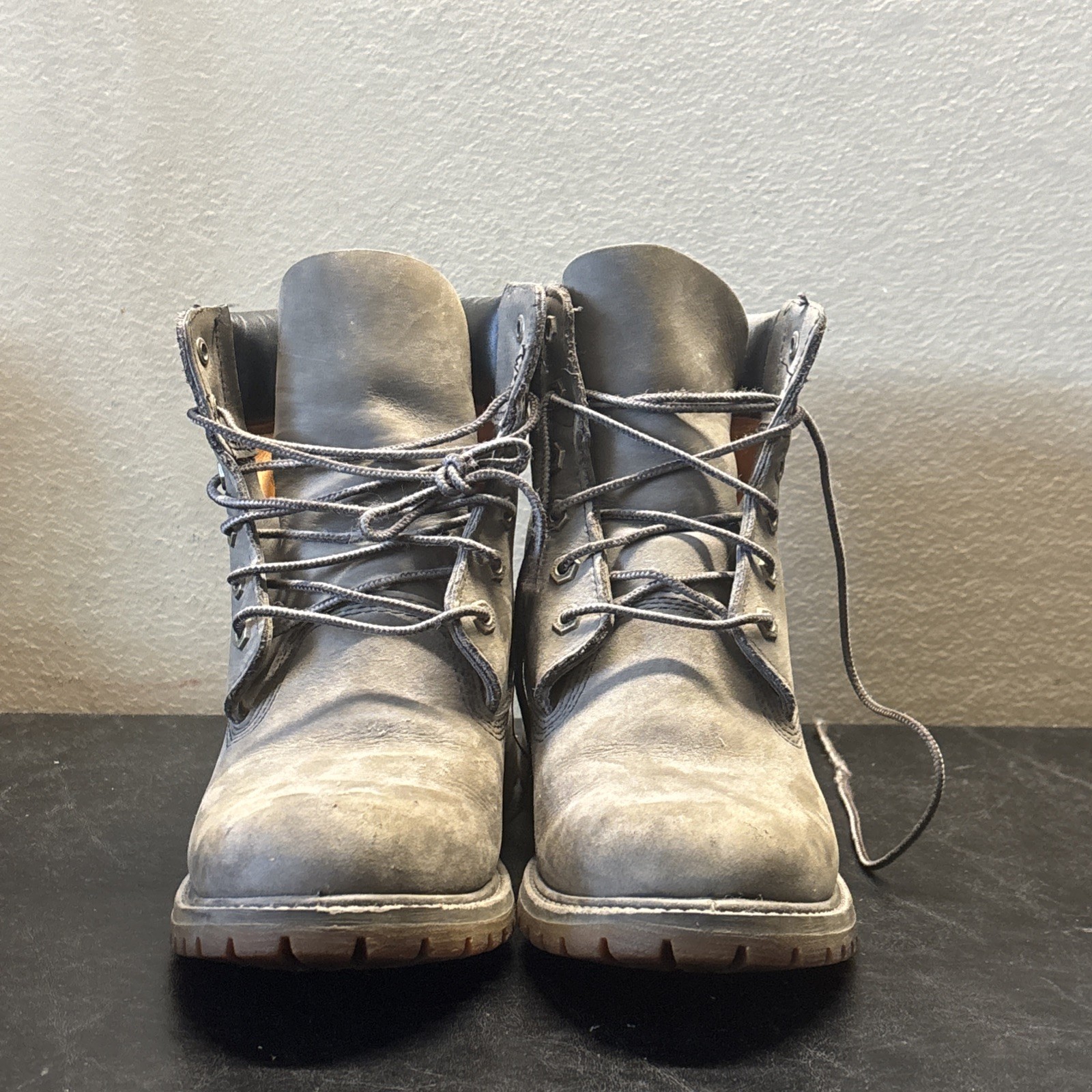 Timberland Womens 9 Gray Nubuck 6 Inch Premium Waterproof Boots