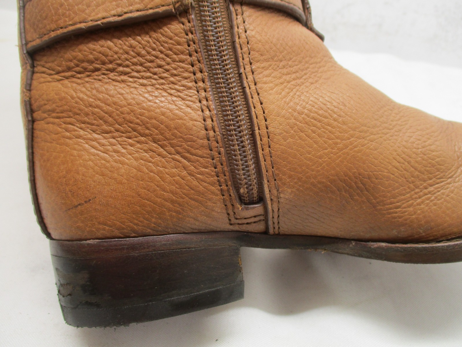 Tory Burch Brown Leather Knee High Zip Riding Boots Womens Sz 6 M style 31128372