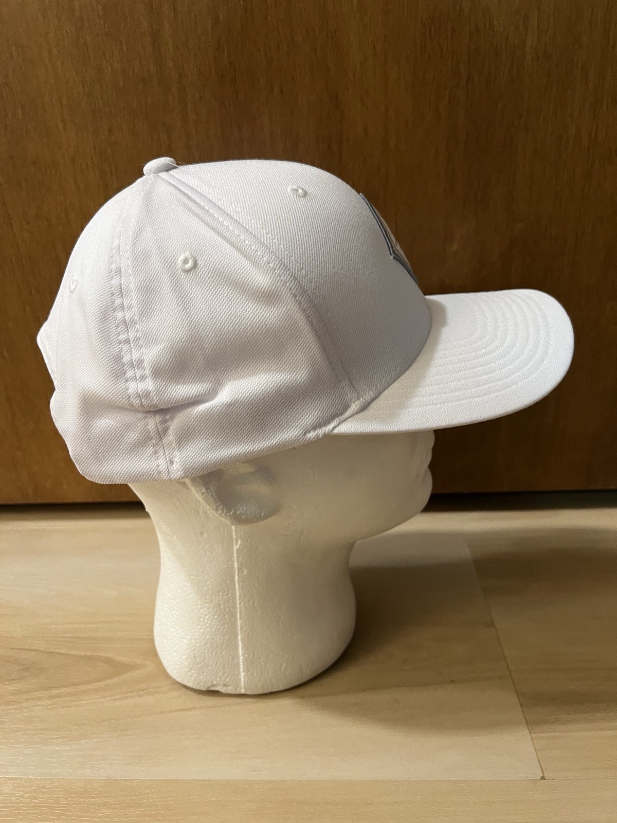 Travis Mathew Florida Hat Loan Shark Snapback One Size Adjustable White FlexFit