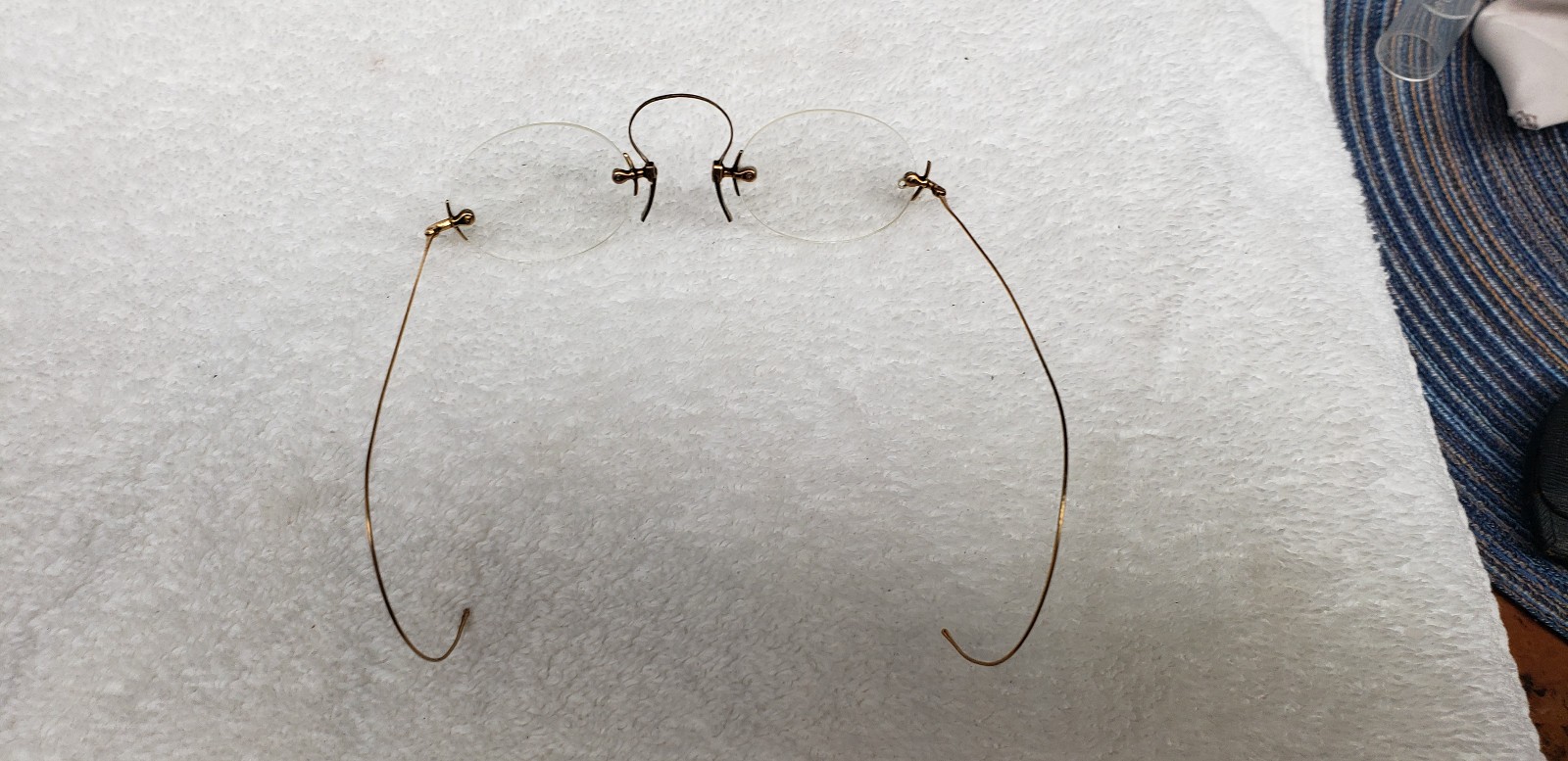 Antique Rimless Oval Glasses with Case