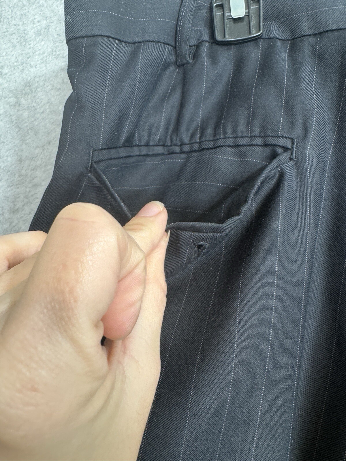 George Men’s Navy Blue Pinstripe Suit 42R 36 x 27 Three Button Blazer Trousers