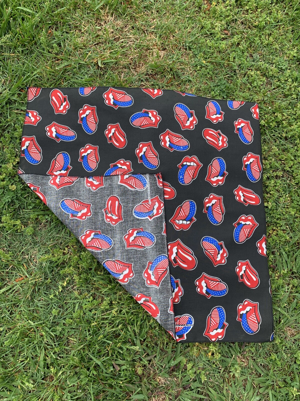 Rock & Roll 22×22 Bandanna USA Made 100% Cotton Bikers to Hikers Crafts Costumes