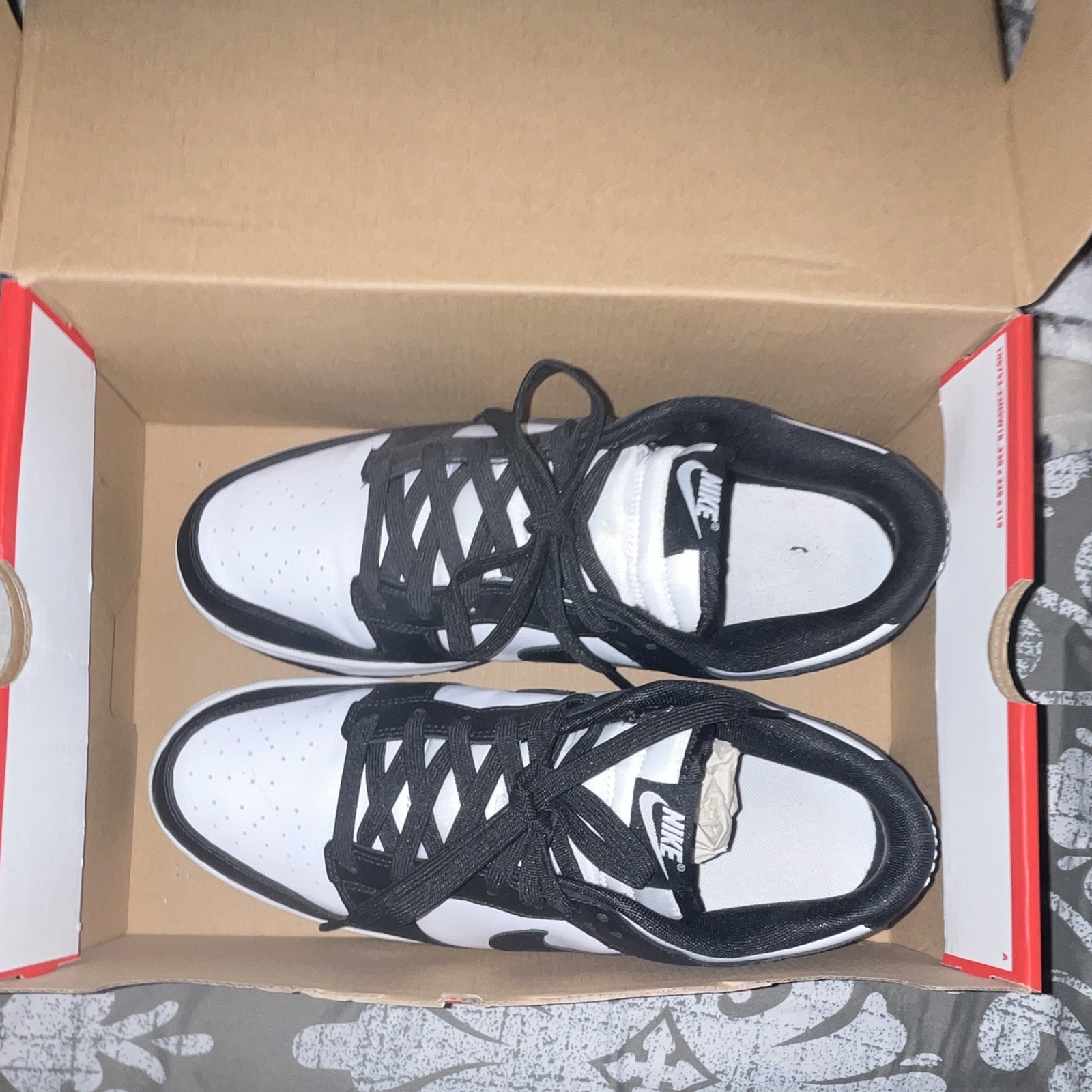 Nike Dunk Low Retro Black White Men’s Low Top Lace-Up Sneaker DD1391-100 2021