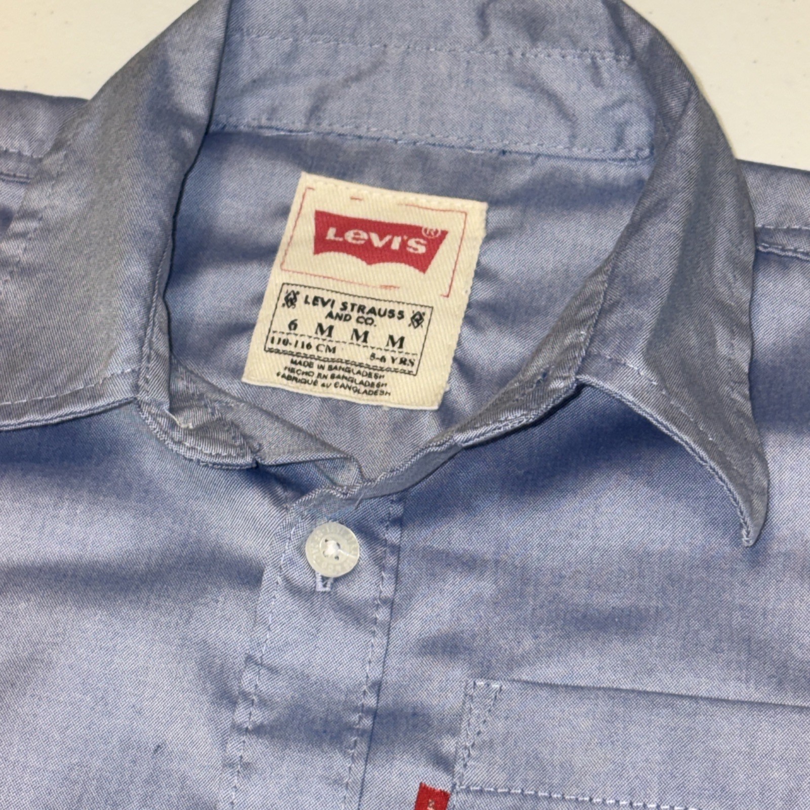 Levi’s Youth Boys Denim Light Blue Cotton Button Up SZ 6 Little Boys Ages 5-6