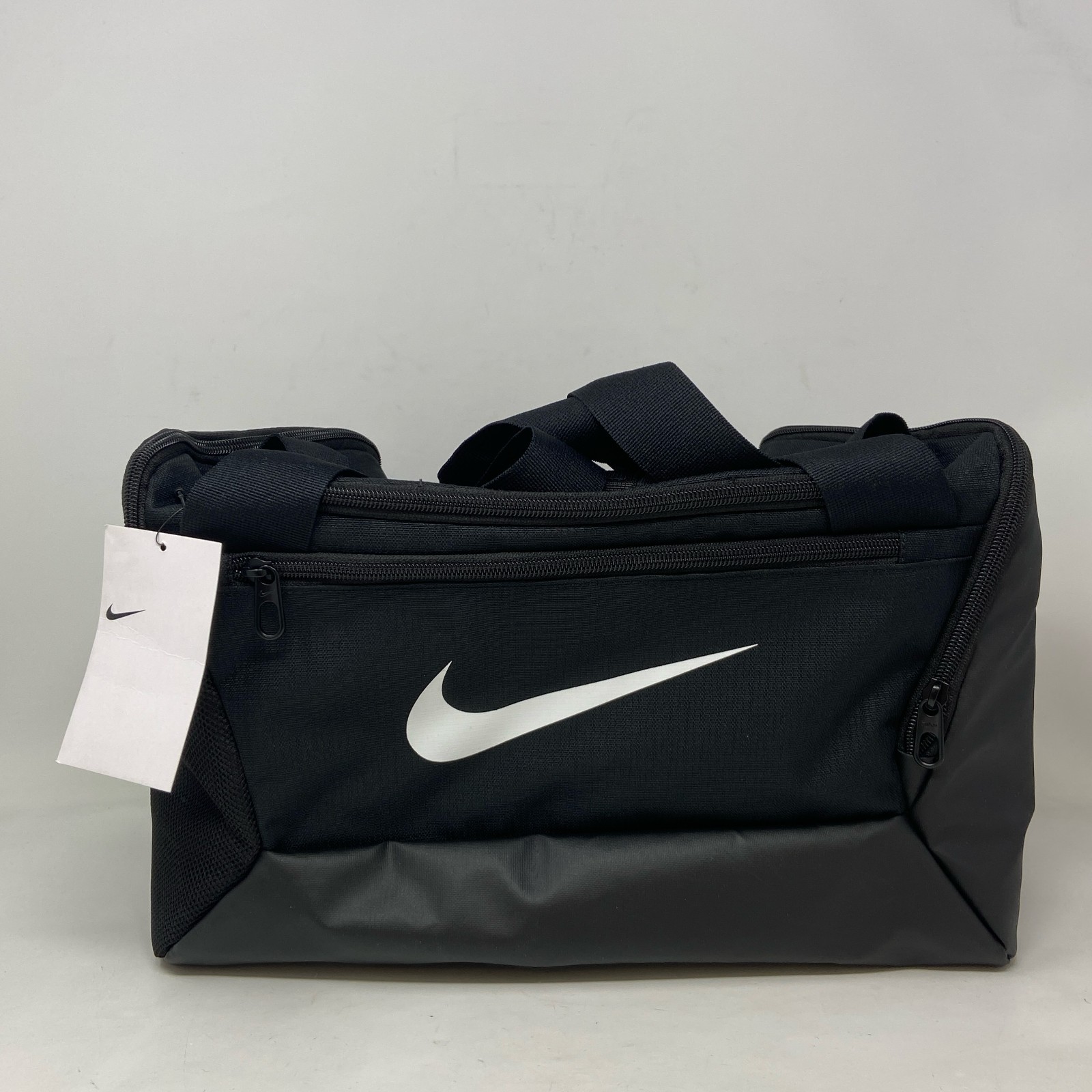 Nike Brasilia 9.5 XS 25L Duffel Bag Black/Black/White DM3977-010