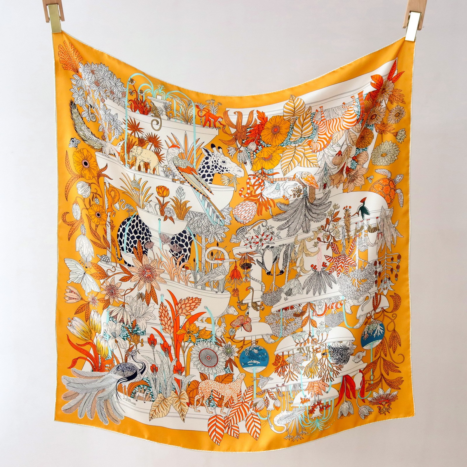 100% Mulberry Silk Twill Scarf 34.6″×34.6″ Hand Rolled Hem