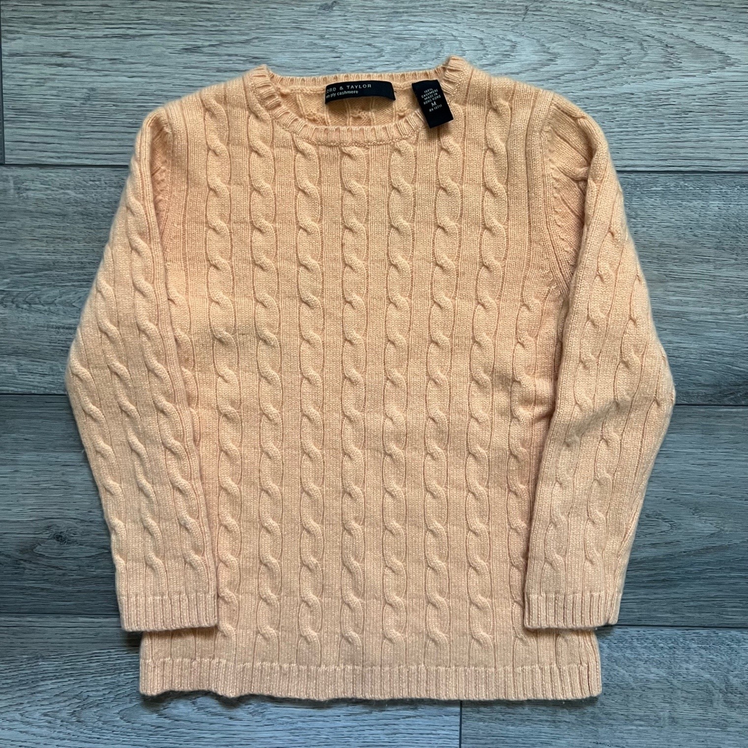 Lord & Taylor Women’s M Pullover Sweater Cable Knit 100% Cashmere Peach Yellow