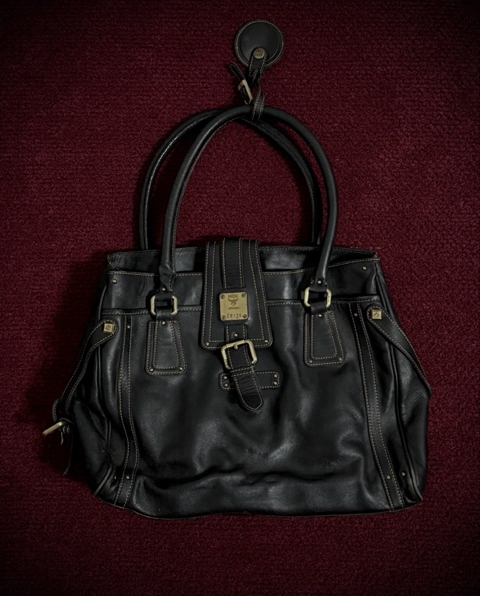 MCM MUNCHEN Leather Vintage Germany Dark Black
