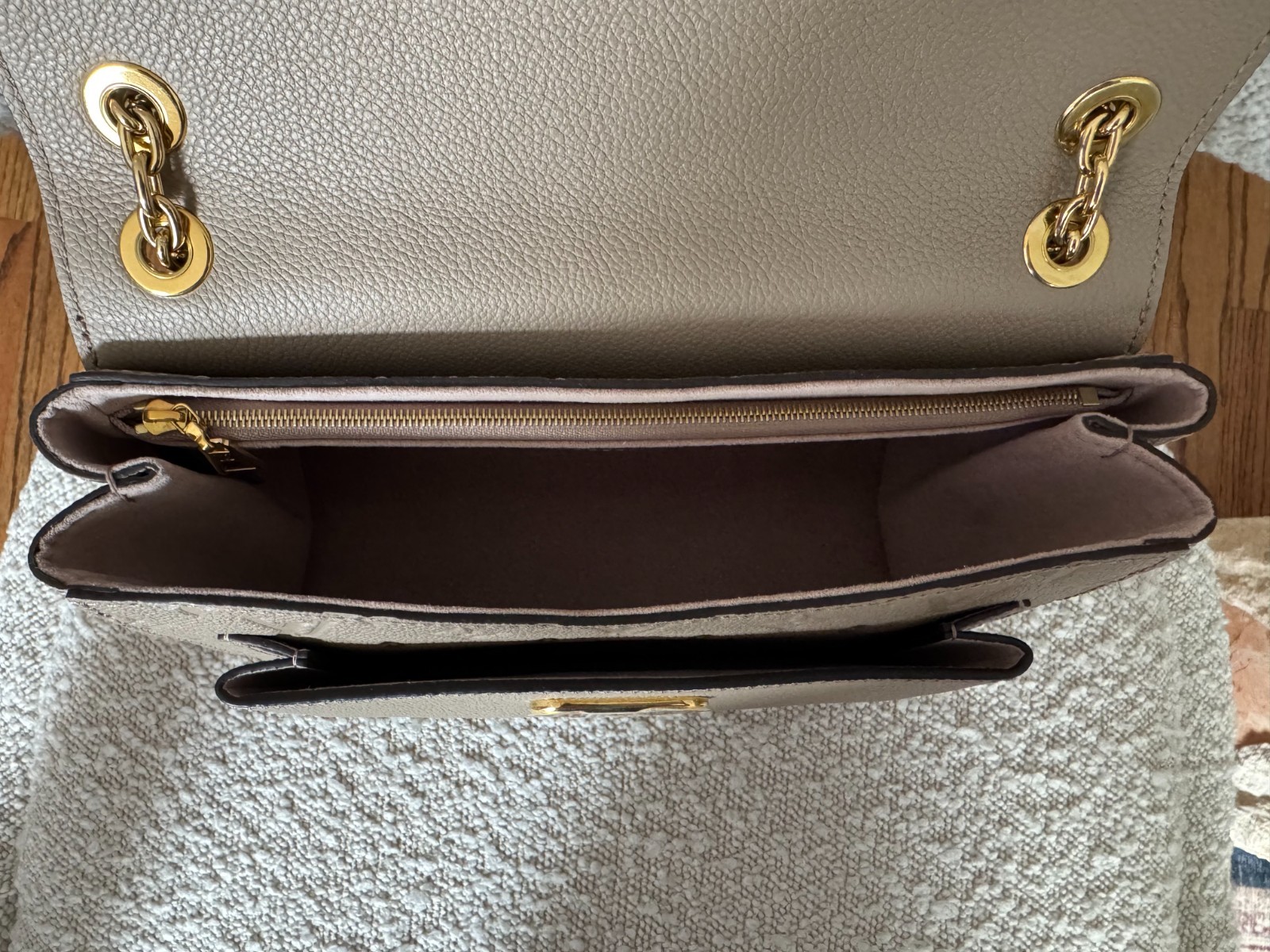 Louis Vuitton Vavin PM Monogram Empreinte Gold HW Full Set