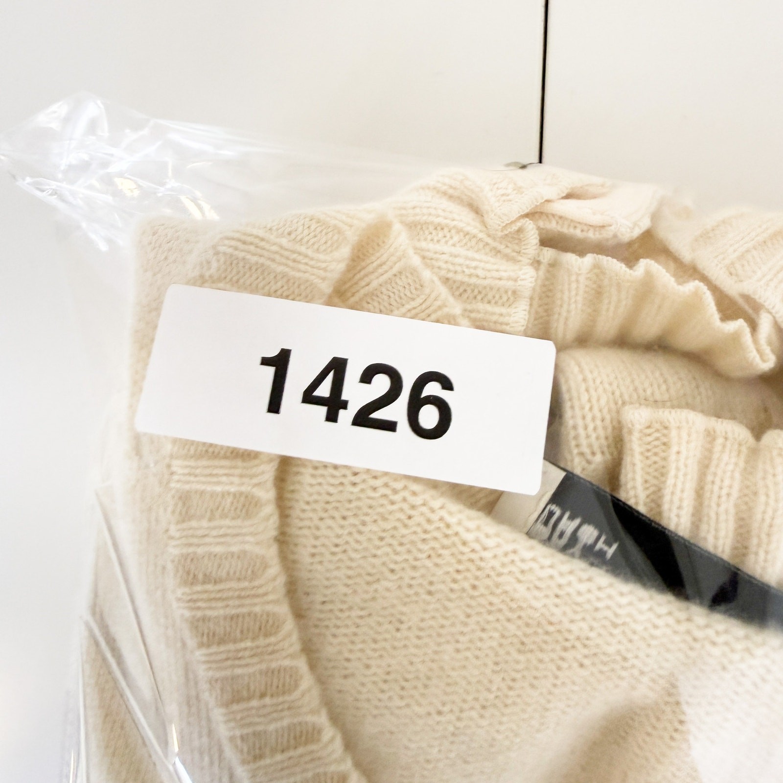 Tory Burch Hook-And-Eye 100% Cashmere Cardigan Sweater Cream – L