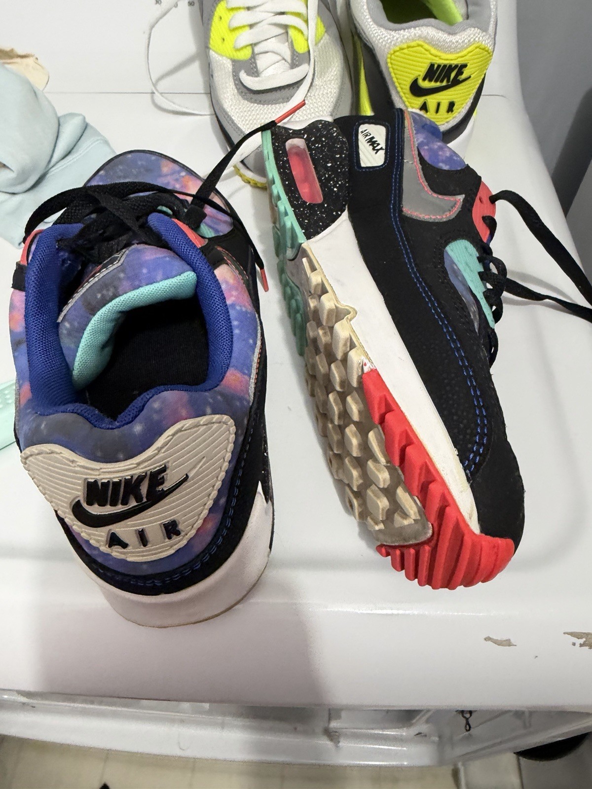Nike Air Max 90 Supernova 2020 Galaxy Black/Multi Low Top Men’s CW6018-001