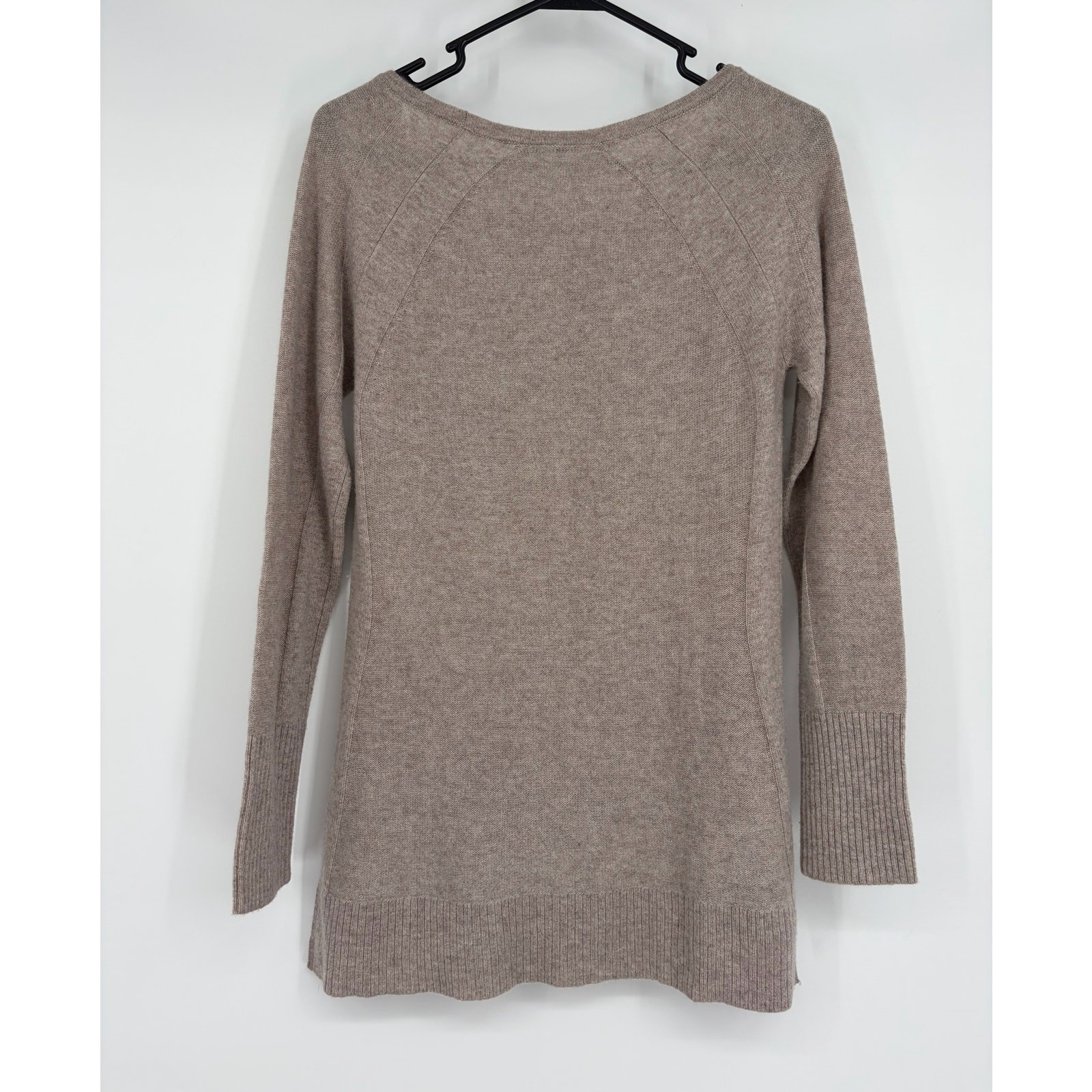 Athleta Amazilia 100% cashmere sweater