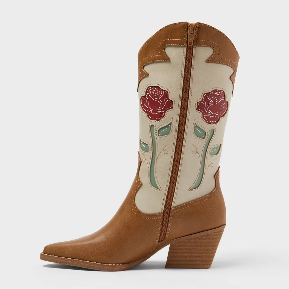 Women Natalie Western Boots with Memory Foam Insole – Universal Thread Cream
