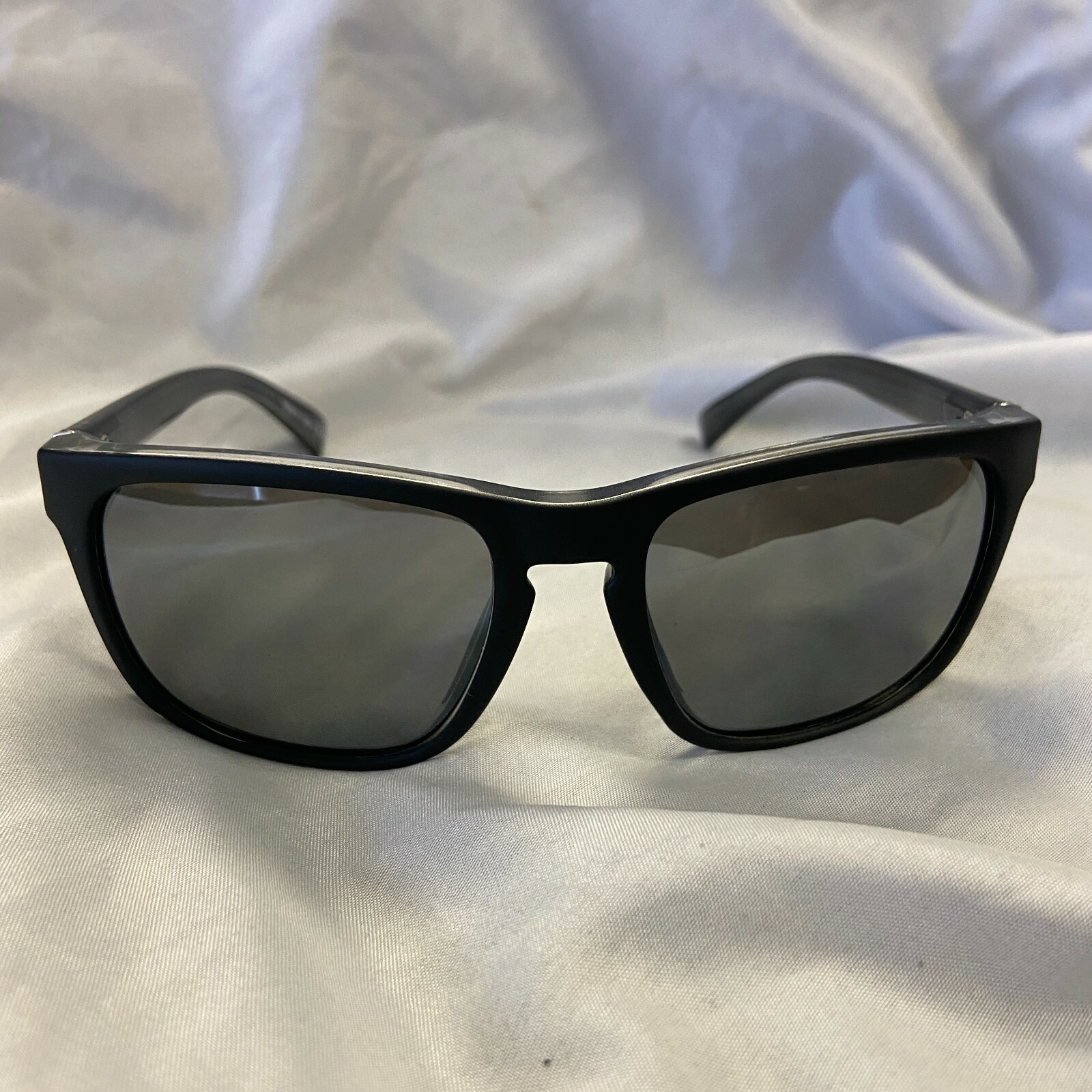 Von Zipper VZ Sunglasses Lomax Black Satin / Silver Lens *NEW DISPLAY*