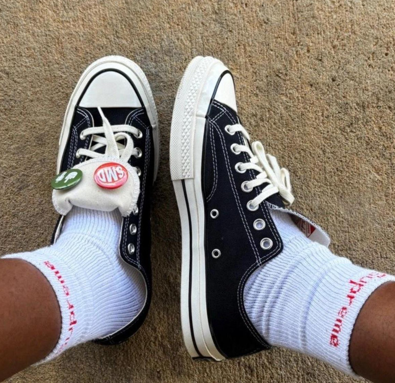 Supreme X Hanes Crew Socks – White, Pack of 4, Size 6-12