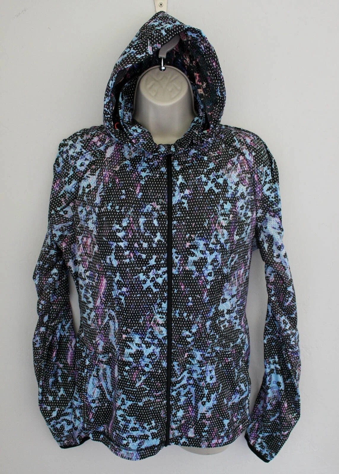 Lululemon 8 Back Pack It Wind Jacket Floral Sport Tranquil Blue Multi W4H45S
