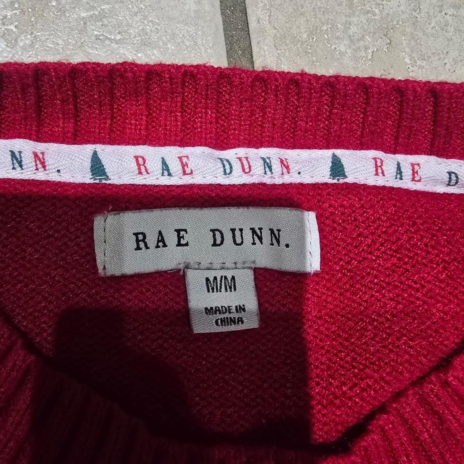 Rae Dunn Merry Christmas Red sweater Size M #christmas #knitwear