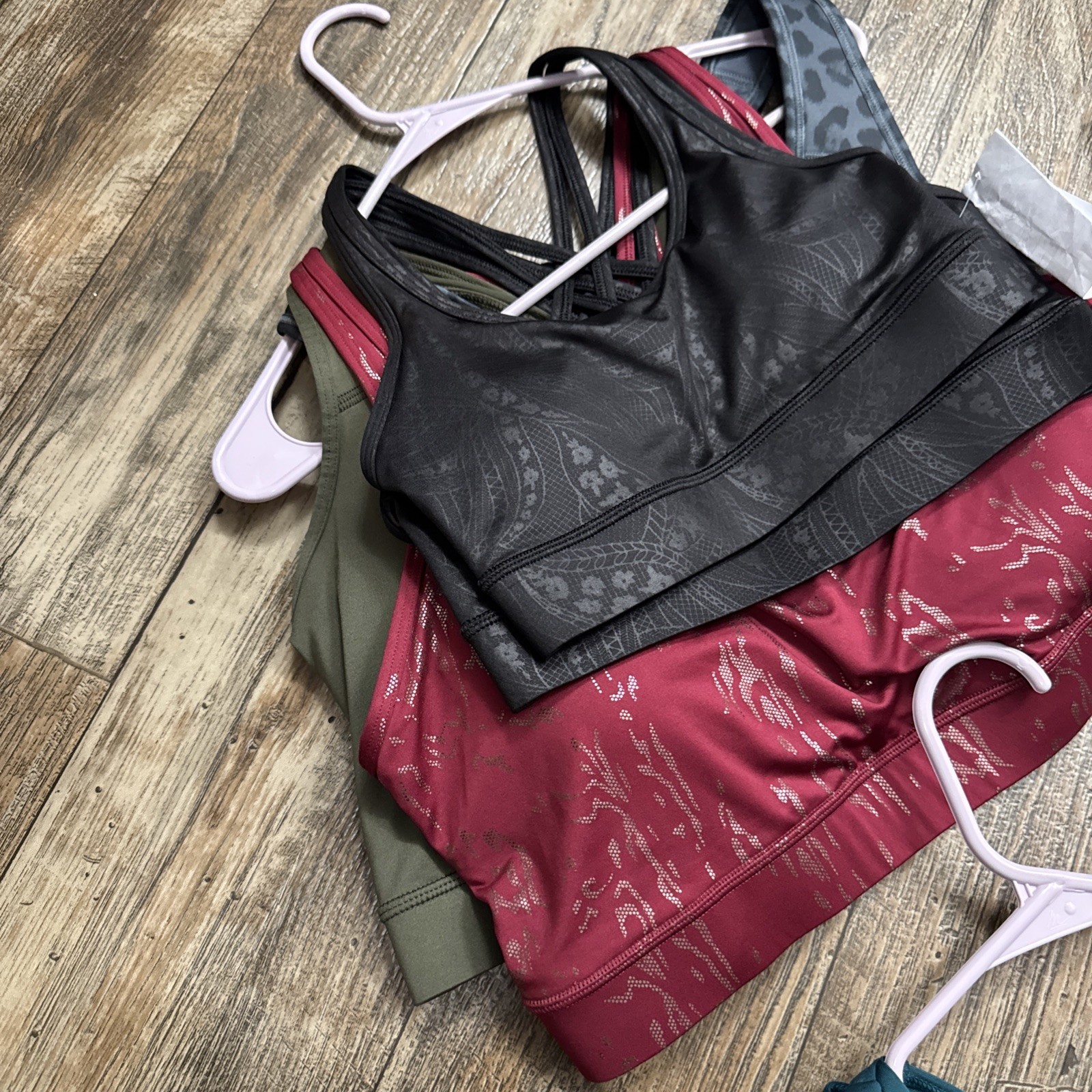 AVIA Xxxxl To L Women’s Assorted S Clothing Lot 17 Athletic Legging Sport Bra