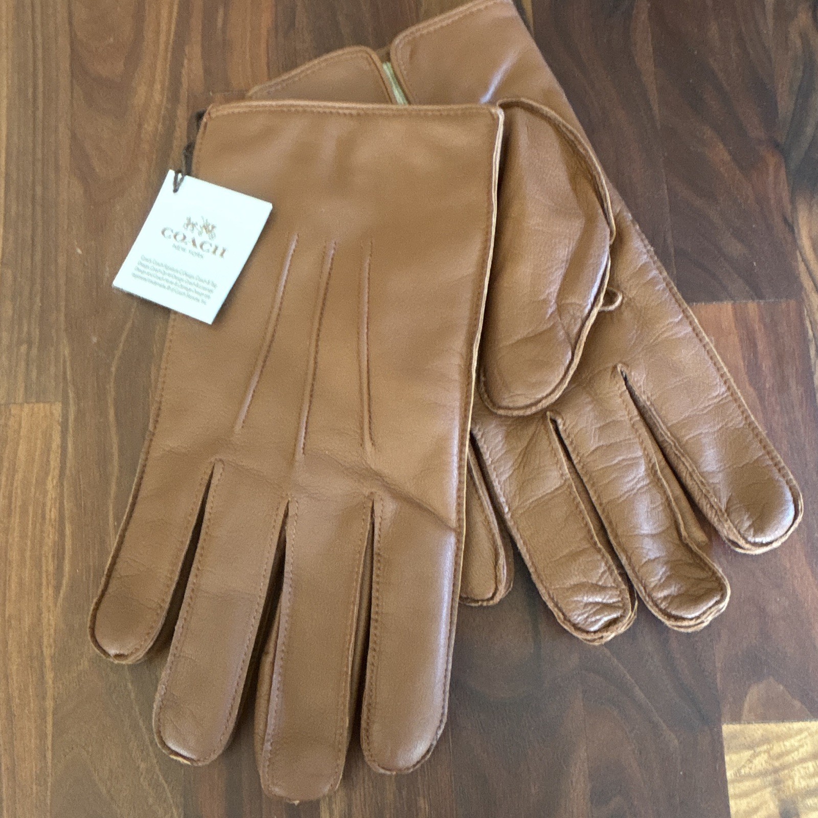 Coach Women’s Leather Wrist Gloves Brown Solid Classic Casual Size S