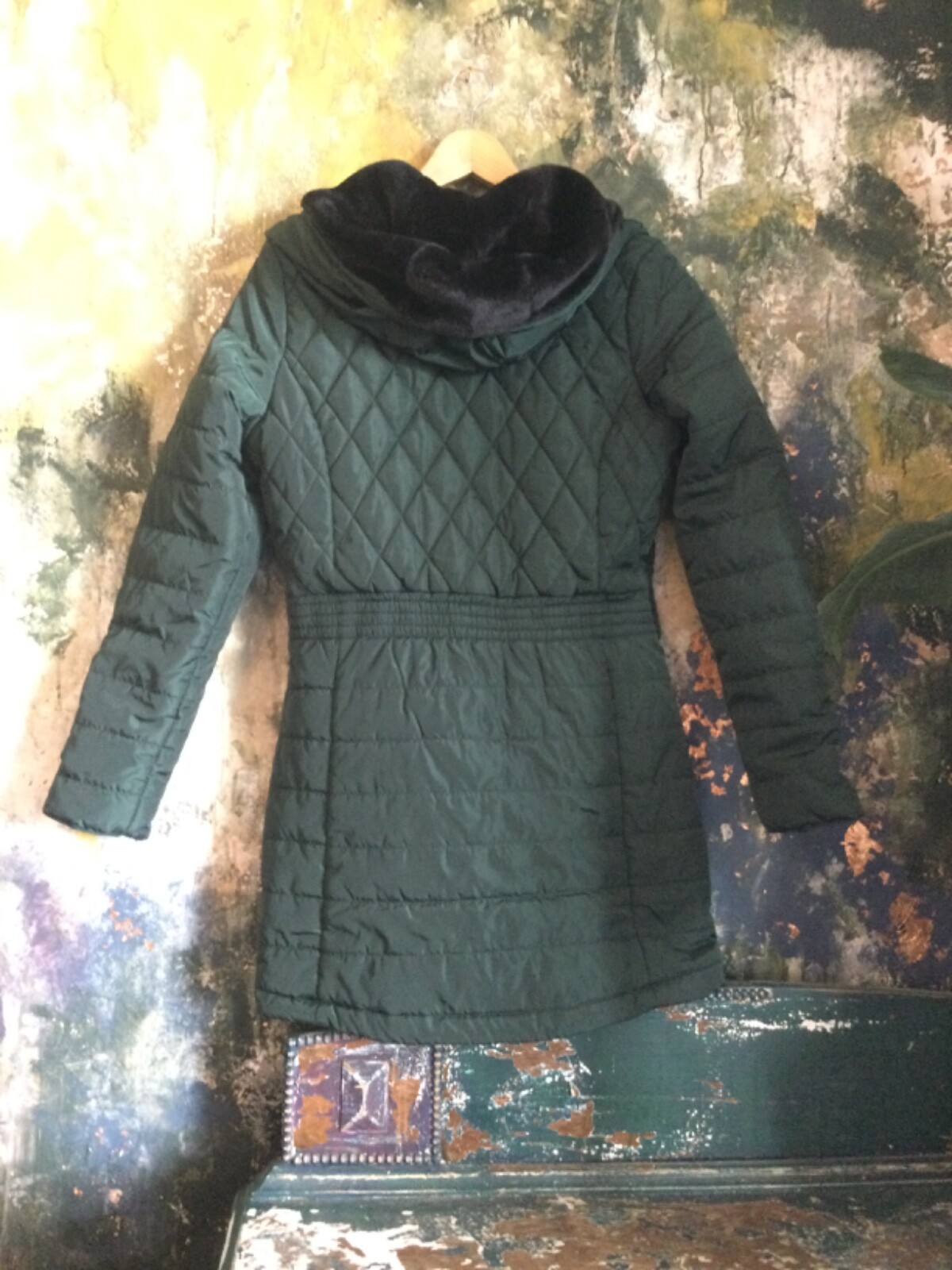WOMENS QUILTED COAT SIZE 10 GREEN REGATTA NEW USED ON BRITISH FILM INC UK P&P