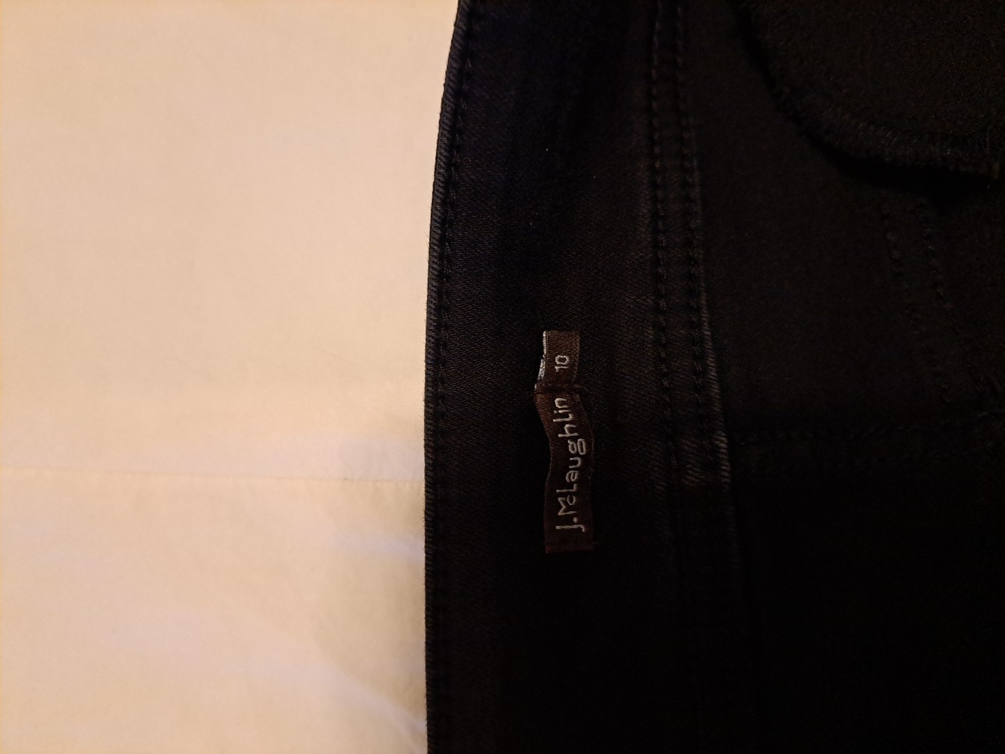 J. McLaughlin Oaks Jean BLACK SZ 10 Excellent Condition Returns Accepted