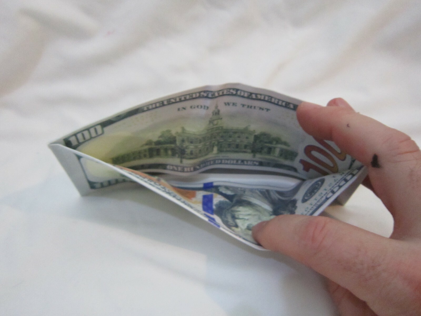 7.75″ Long Opened $100 Bill Wallet to hold your money! Party Favor!Looks Real!