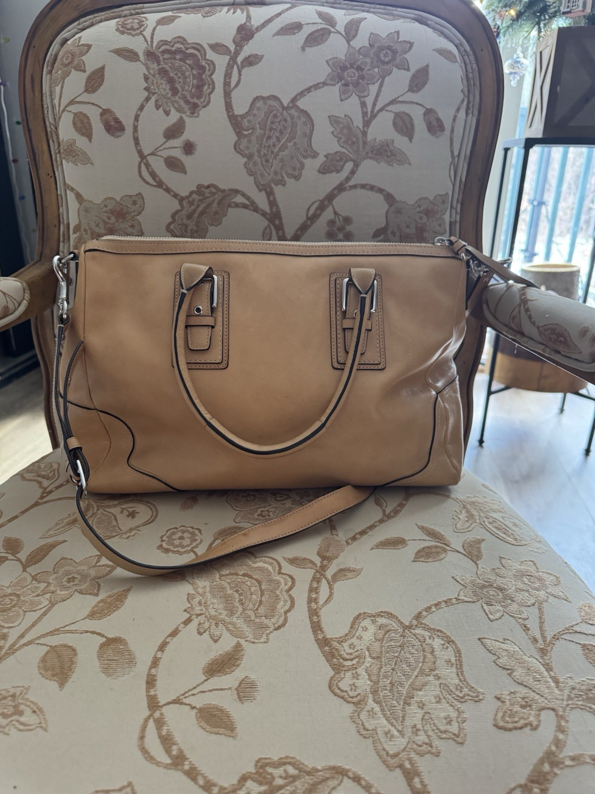 Coach Large Leather Tote Bag with Scarf