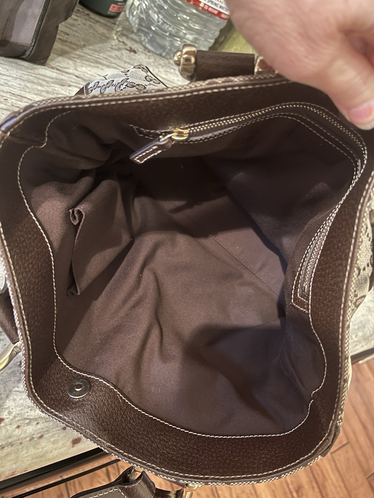 Authentic Small Gucci Canvas Abbey Tote