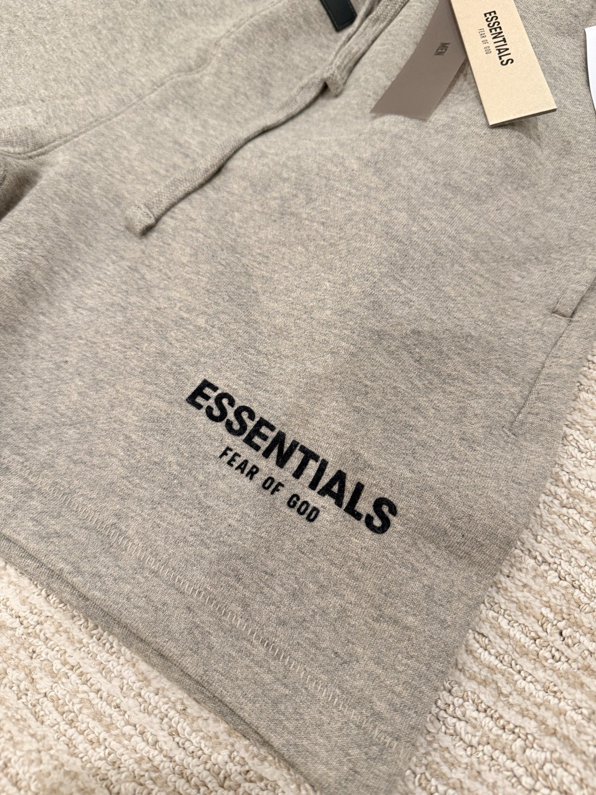 Fear Of God Essentials Shorts Dark Oatmeal BNWT 🔥 Streetwear Summer Must Have