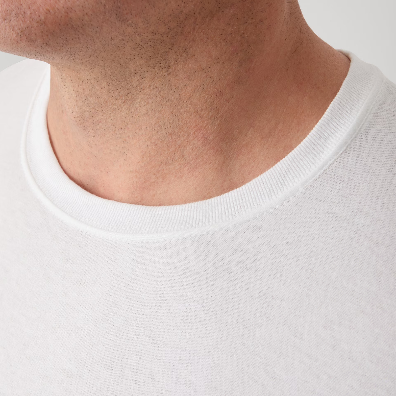 10 Pack Hanes Men’s Super Value Pack White Crew T-Shirt Undershirts, Comfortable