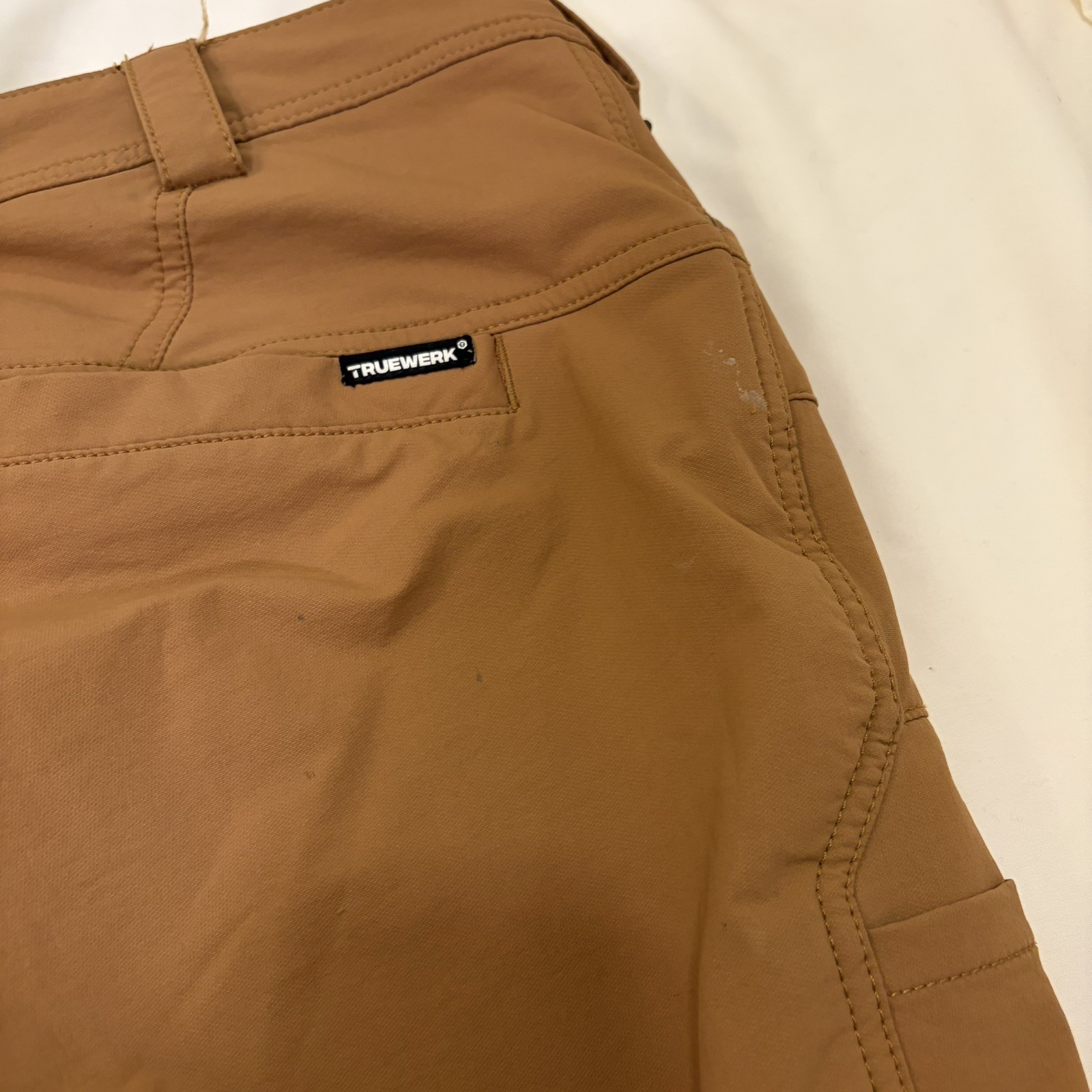 Truewerk T2 Werkpant Mens Size 38×36 Sand Straight Leg Nylon Poly Spandex Good