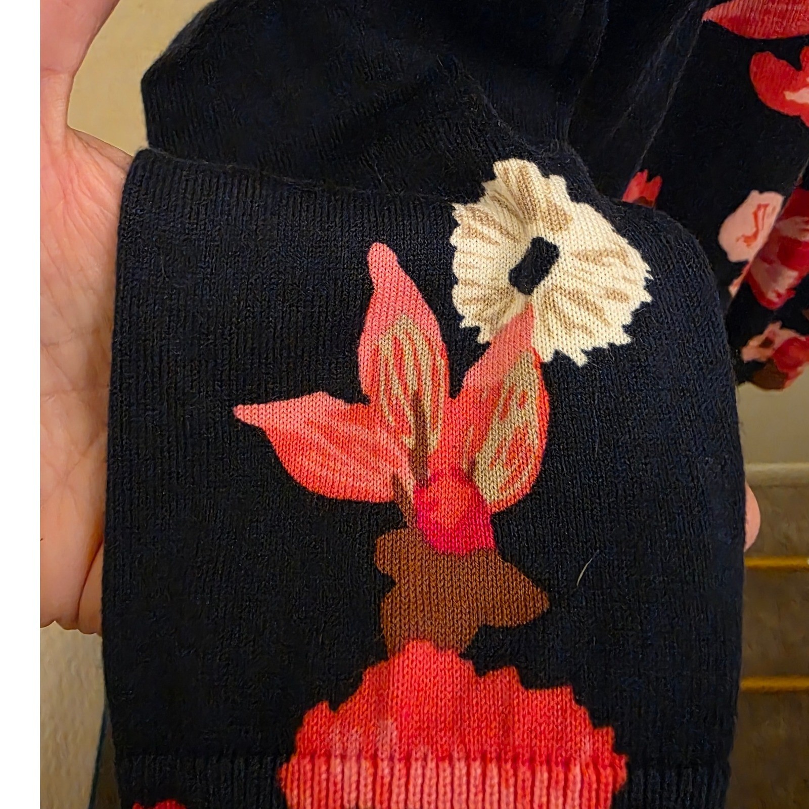 Talbots Petite Floral Navy Blue Long Sleeve Sweater Top