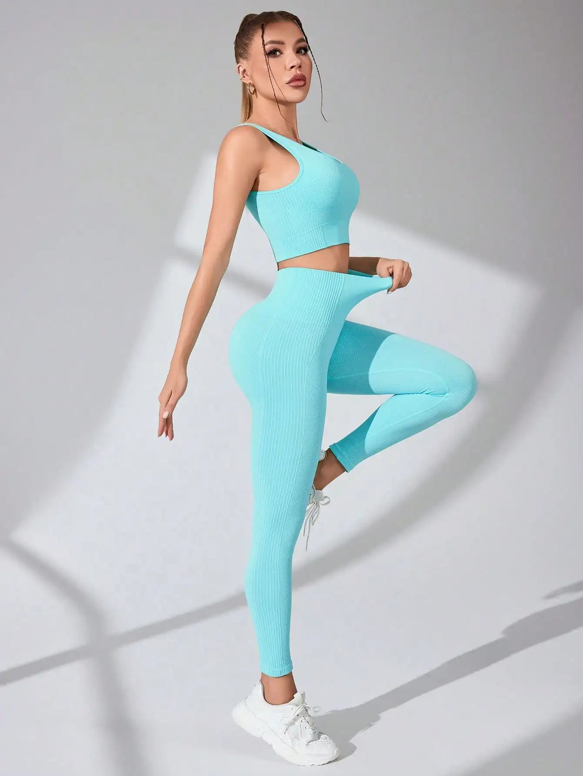 Women’s Workout Sets 2 Piece – Seamless Yoga Leggings and Cross-Strap Sports Bra