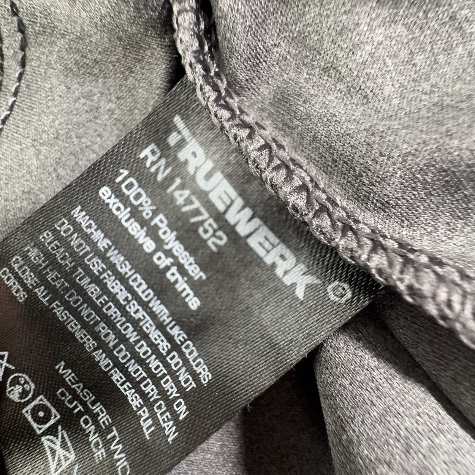 Truewerk B1 Sun Hoodie Mens Large Gray Lightweight Performance Pullover