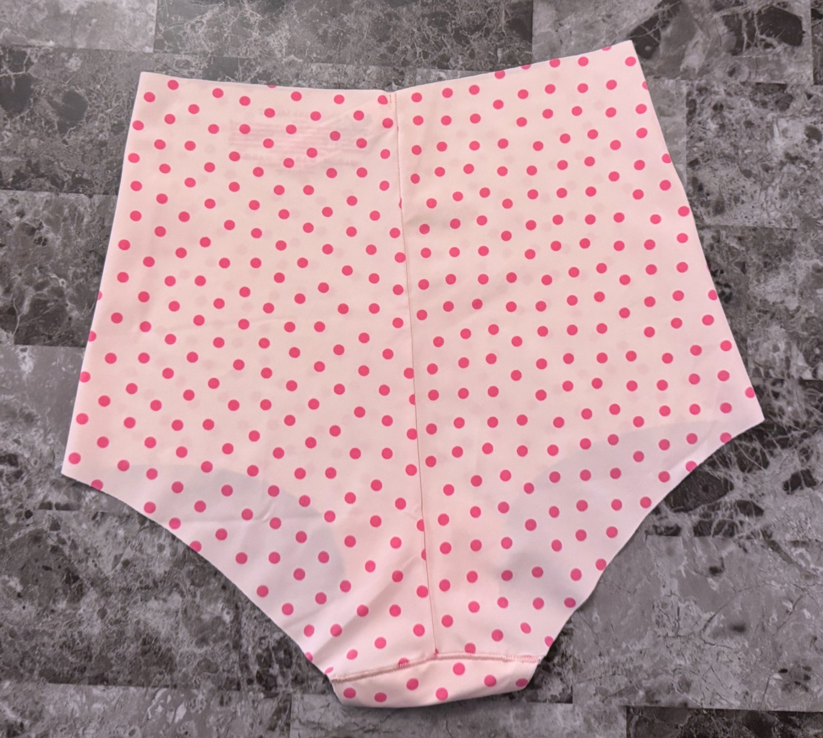 NWT VICTORIA’S SECRET PINK POLKA DOT SMOOTH NO SHOW HIGH WAIST BRIEF PANTIES