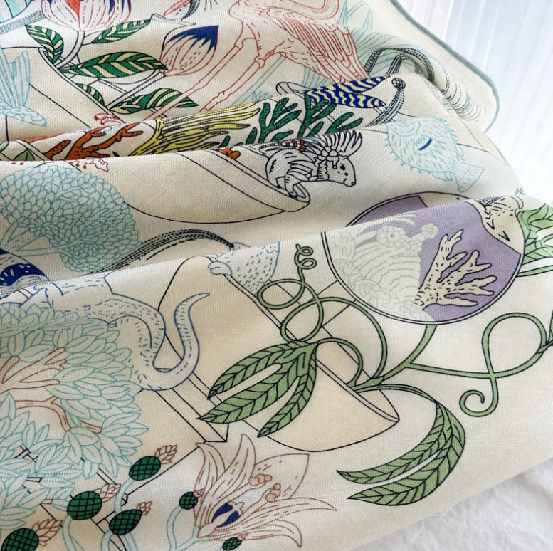 70% Cashmere 30% Silk Wrap Scarf garden Print Double Face Print Shawl 135X135cm