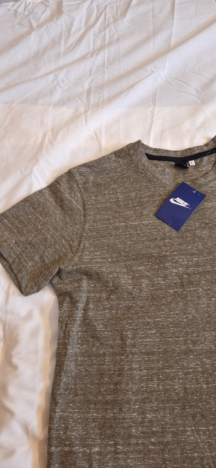 Nike Women’s Cotton T-Shirt Size L Heather Grey Short Sleeve NWT
