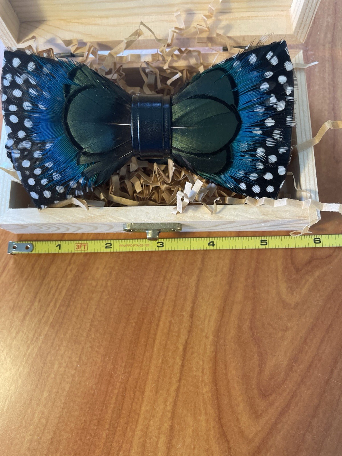 Handcrafted Bow Tie made of unique Feather Pattern New in Box