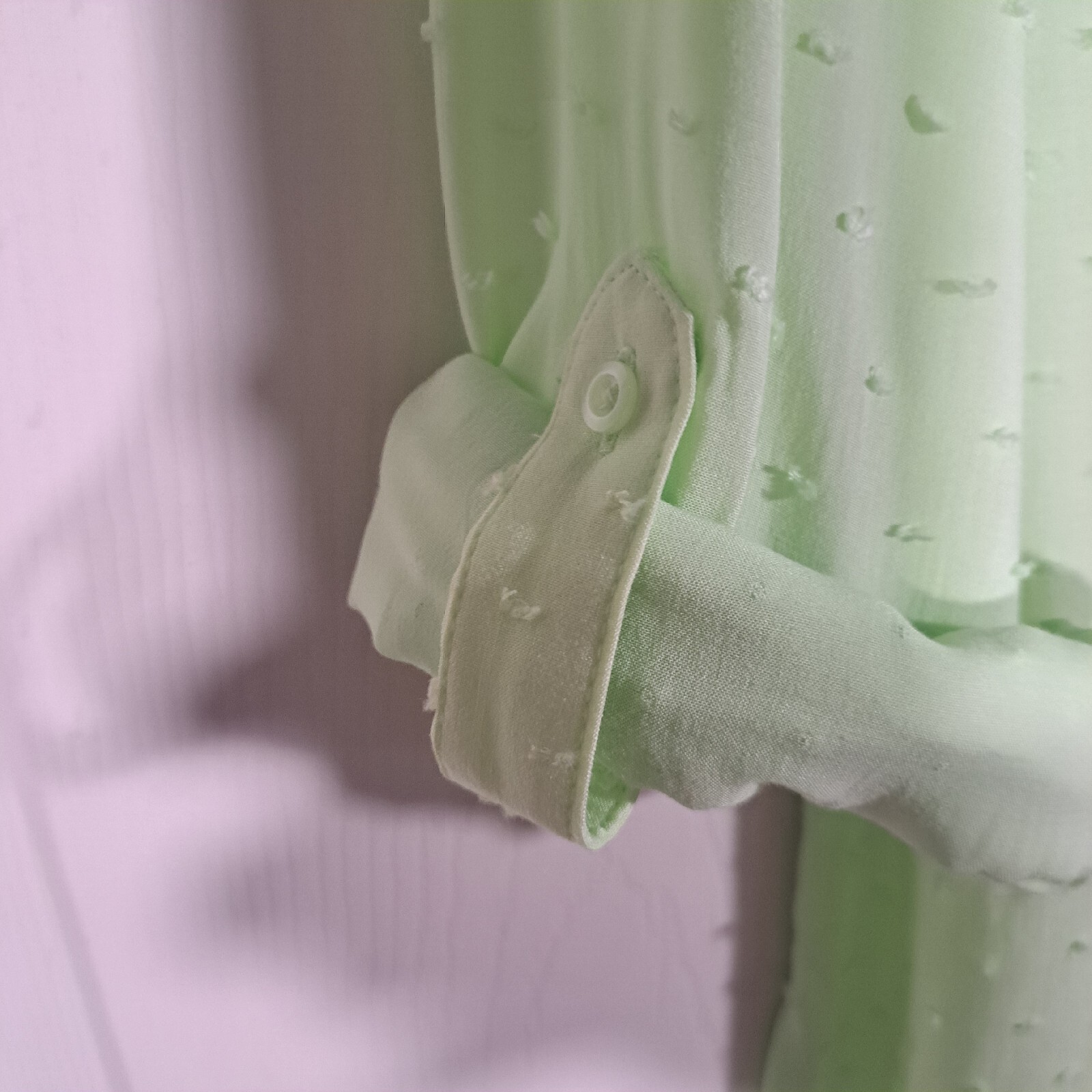 Candies Button Up Shirt Womens Size XS Green Cuffed Textured Sheer NWT $38.00