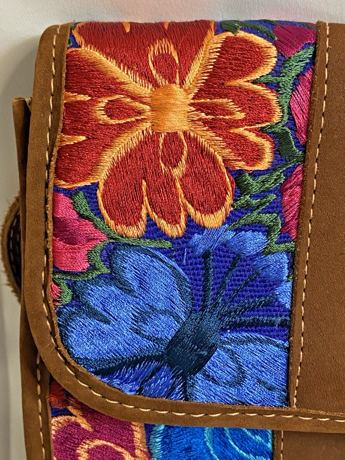 Floral Embroidered Small Women’s Crossbody Bag Magnetic Closure Brown Strap