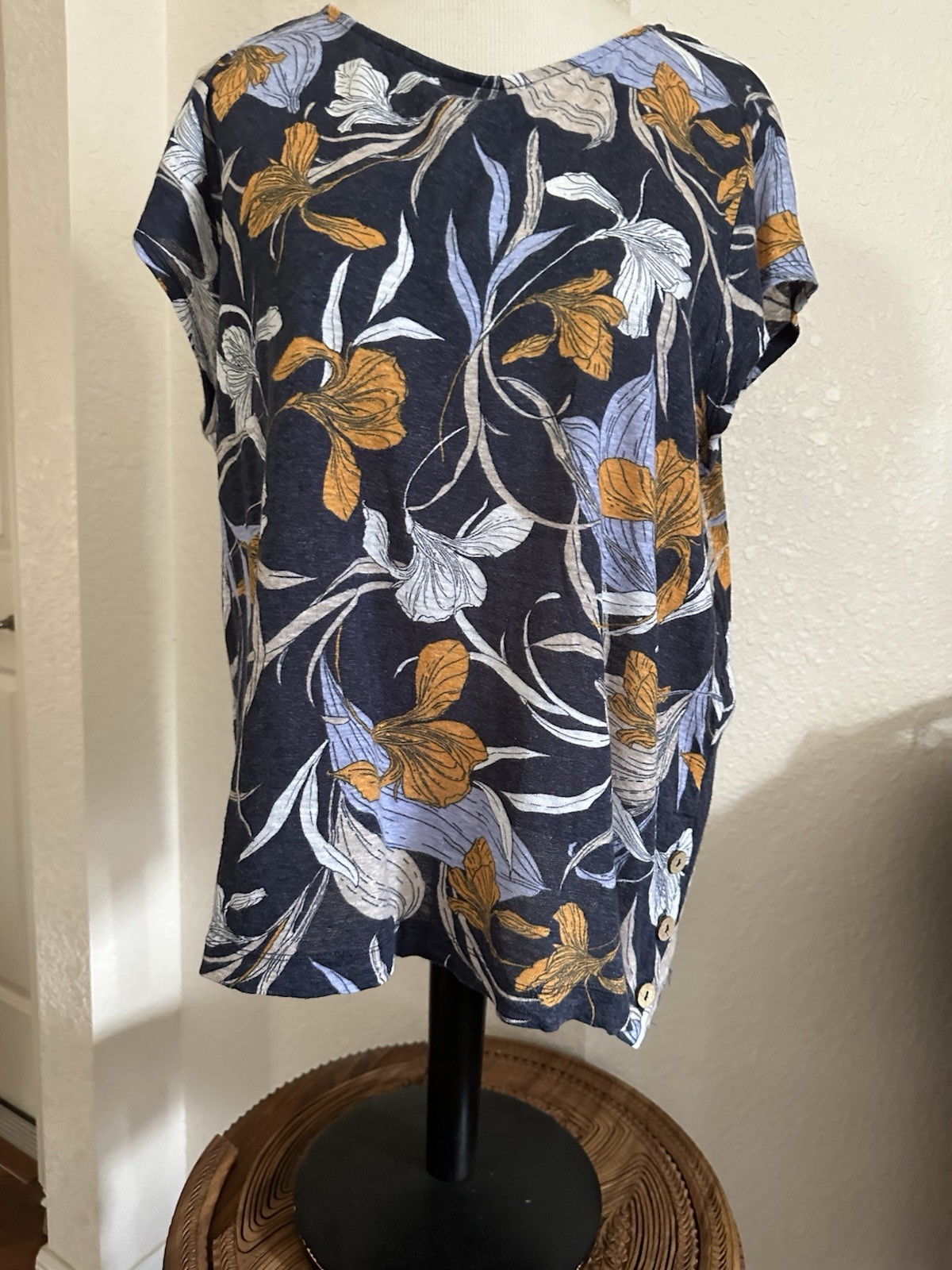 Cynthia Rowley Linen Blue Iris Pattern Loose Fit Top Size Lg