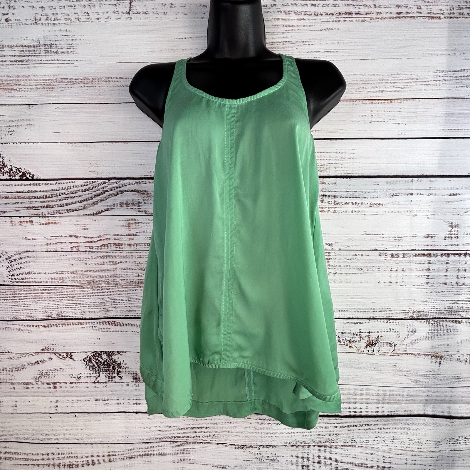 Espaco Green Tank Top S Trapeze Silky Minimalist Boho Racer Back Avant Garde