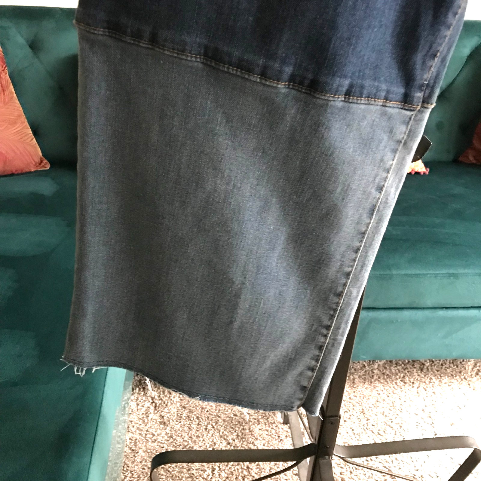 LOGO Lori Goldstein size 12 Blue Stretch 2 Tone Denim Wide Leg Ankle Jeans
