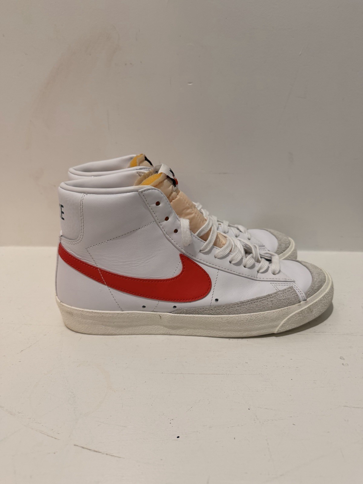 Nike Blazer Mid 77 Vintage Size 10 Red And Blue
